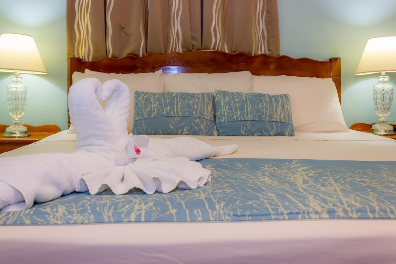 Rolson Hotel 圣伊格纳西奥 外观 照片